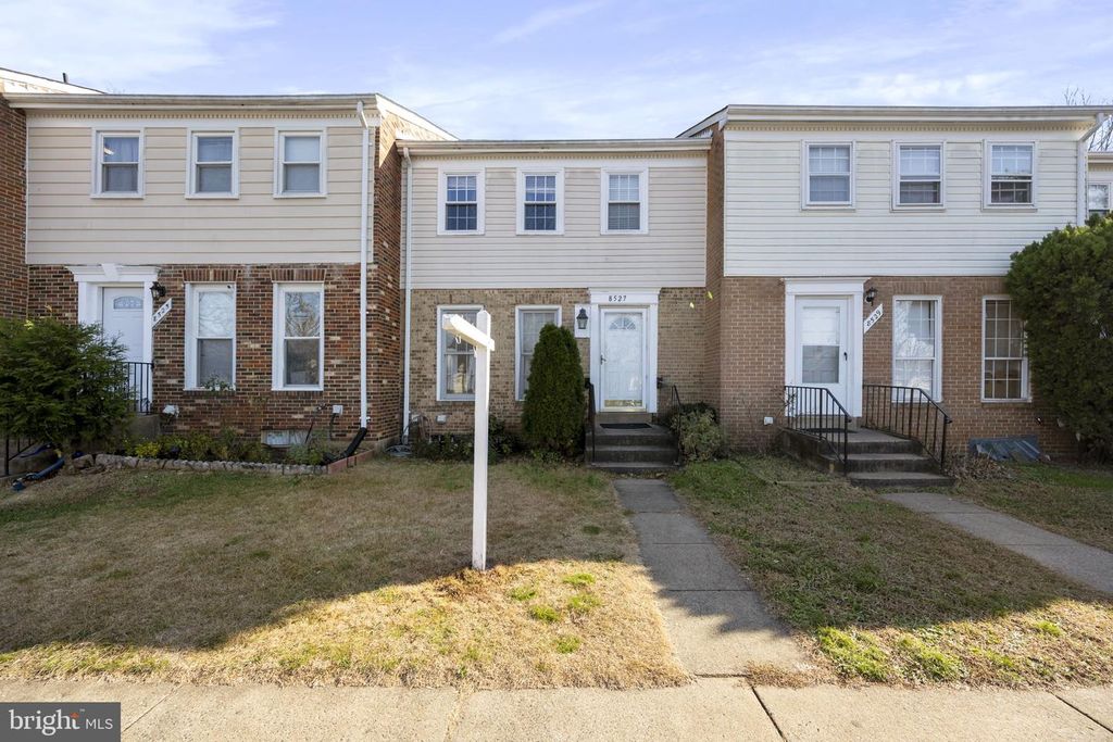 8527 STONEWALL RD, Manassas, VA 20110
