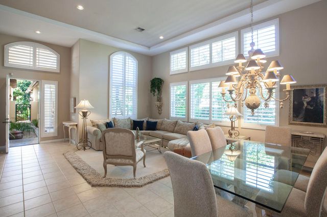 78700 Cabrillo Way, La Quinta, CA 92253