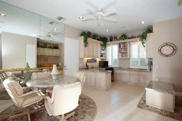 78700 Cabrillo Way, La Quinta, CA 92253