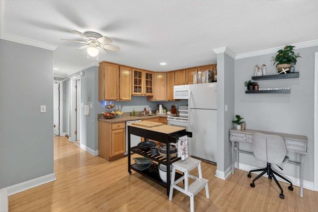 588 Main Street 3D, Stoneham, MA 02180