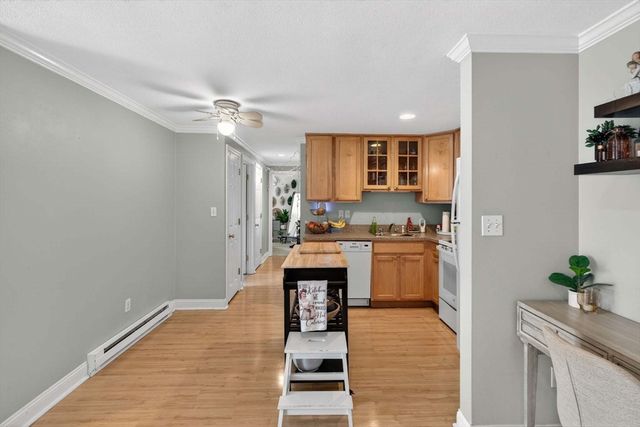 588 Main Street 3D, Stoneham, MA 02180