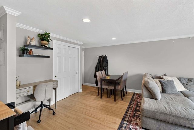 588 Main Street 3D, Stoneham, MA 02180