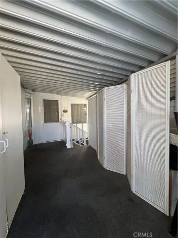 1295 S Cawston Avenue 422, Hemet, CA 92545