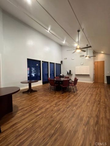 1295 S Cawston Avenue 422, Hemet, CA 92545