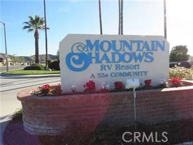 1295 S Cawston Avenue 422, Hemet, CA 92545