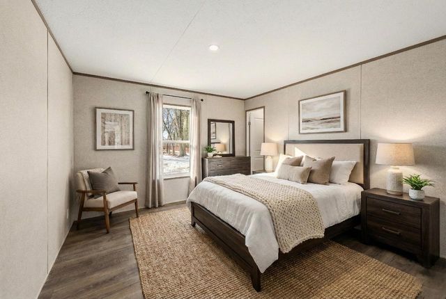 W4718 Highway 20, East Troy, WI 53120