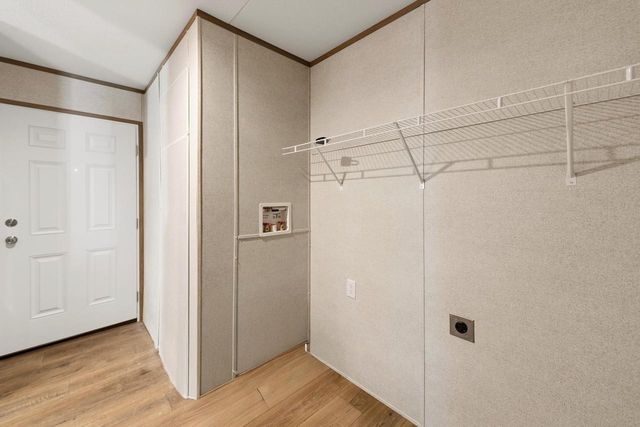 W4718 Highway 20, East Troy, WI 53120