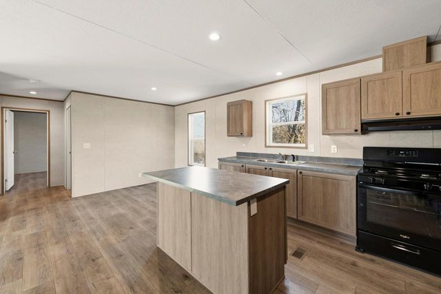 W4718 Highway 20, East Troy, WI 53120