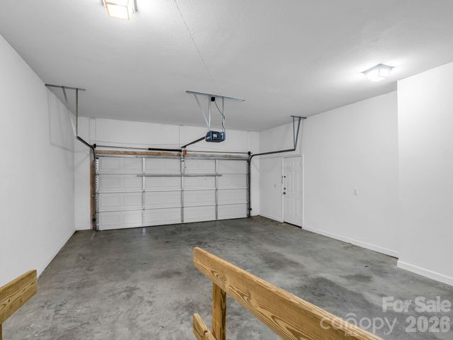 6 Scottish Circle, Asheville, NC 28803