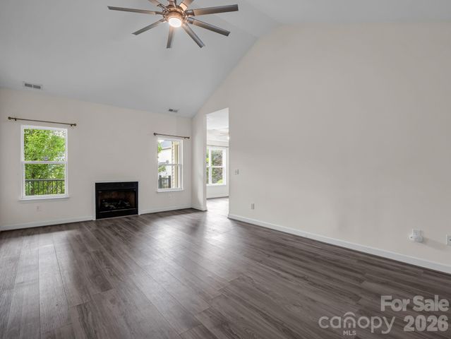 6 Scottish Circle, Asheville, NC 28803