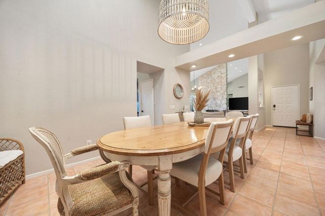 76564 Begonia Lane, Palm Desert, CA 92211