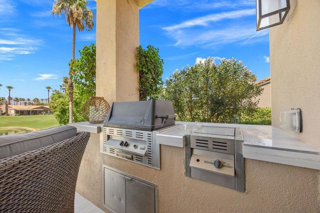 76564 Begonia Lane, Palm Desert, CA 92211