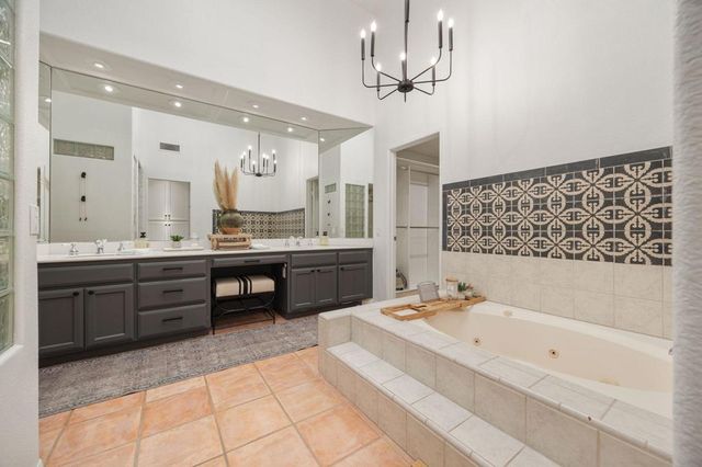 76564 Begonia Lane, Palm Desert, CA 92211