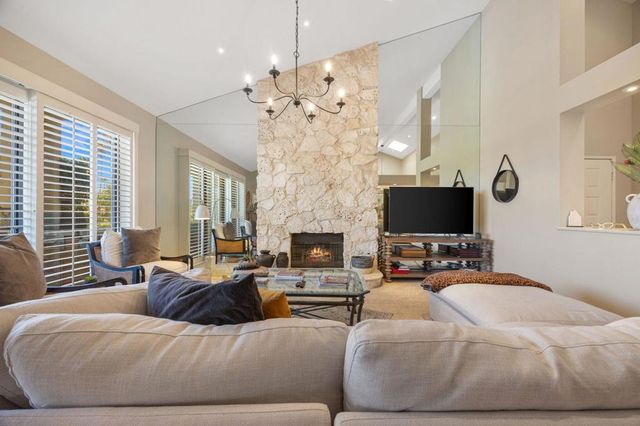 76564 Begonia Lane, Palm Desert, CA 92211