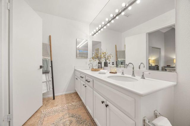 76564 Begonia Lane, Palm Desert, CA 92211