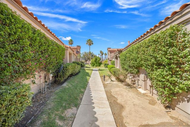 76564 Begonia Lane, Palm Desert, CA 92211
