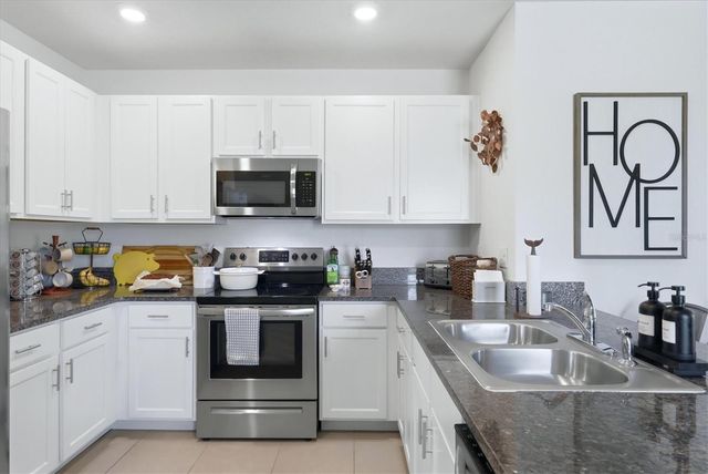 5873 CALLA LILLY DRIVE, Sarasota, FL 34232