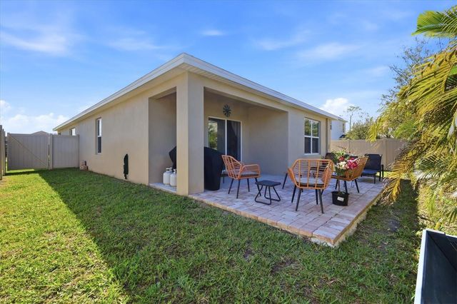 5873 CALLA LILLY DRIVE, Sarasota, FL 34232