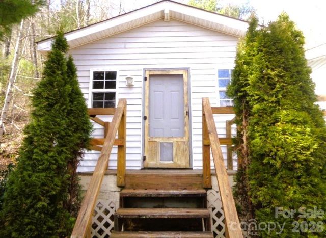 47 Integrity Mountain Road, Otto, NC 28763