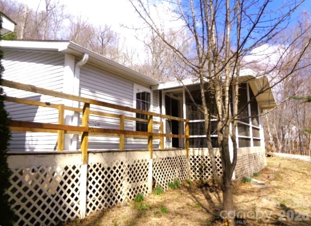 47 Integrity Mountain Road, Otto, NC 28763