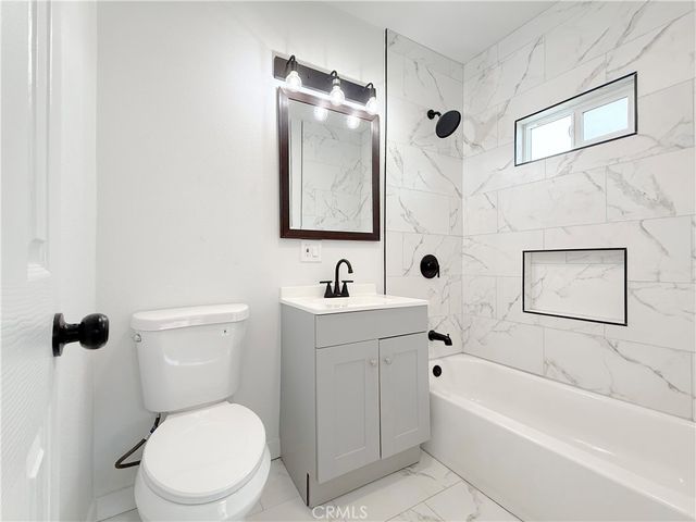 445 E 119th Street, Los Angeles, CA 90061