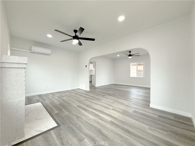 445 E 119th Street, Los Angeles, CA 90061