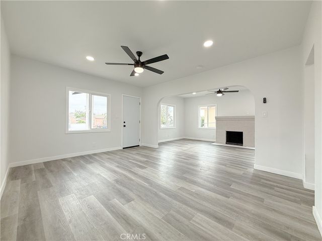 445 E 119th Street, Los Angeles, CA 90061