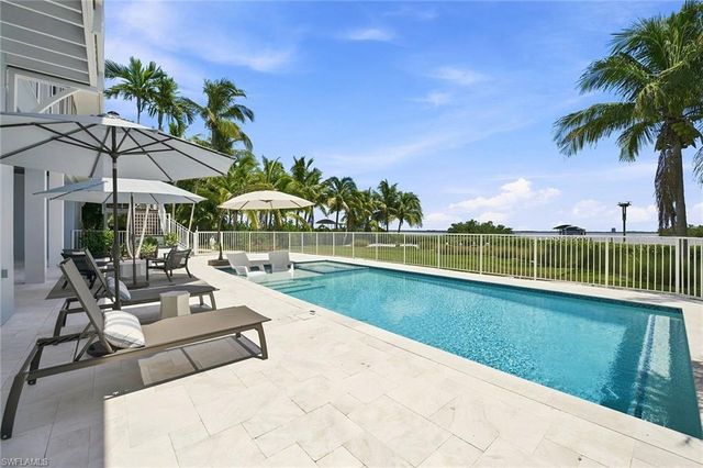 21471 Widgeon TER, Fort Myers Beach, FL 33931