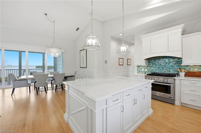 21471 Widgeon TER, Fort Myers Beach, FL 33931