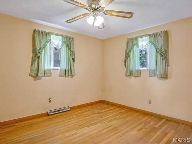 511 S 10th Street, Belleville, IL 62220