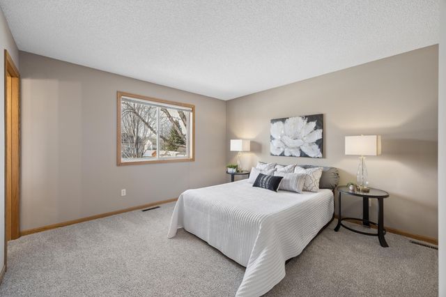 17683 Formosa Avenue, Farmington, MN 55024