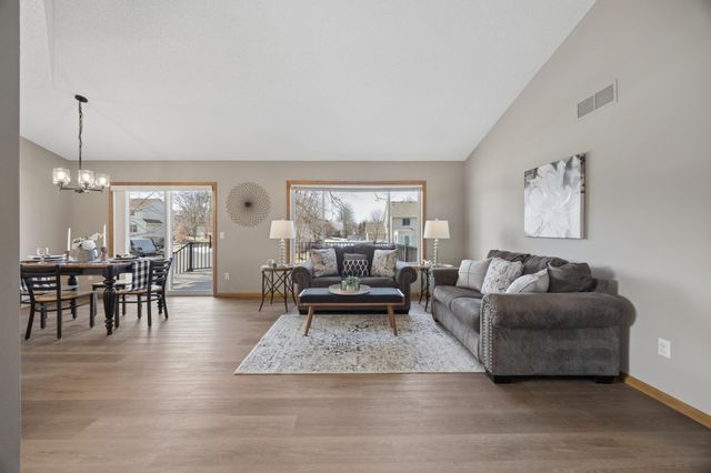 17683 Formosa Avenue, Farmington, MN 55024