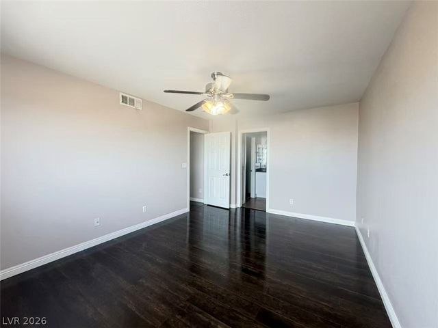 8200 Midnight Star Court, Las Vegas, NV 89145