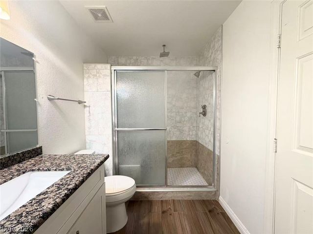 8200 Midnight Star Court, Las Vegas, NV 89145