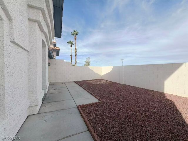 8200 Midnight Star Court, Las Vegas, NV 89145