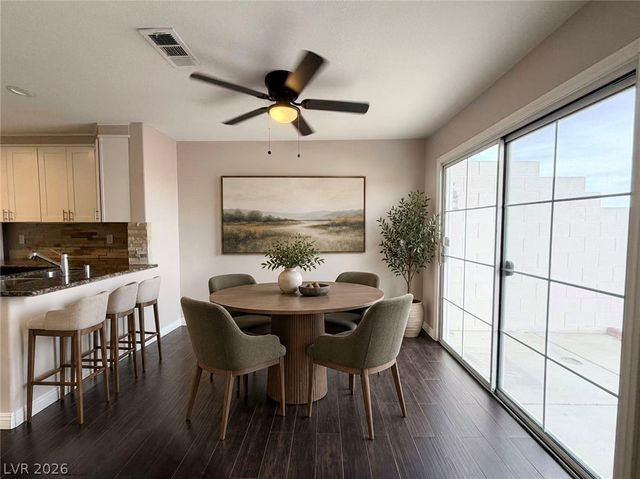 8200 Midnight Star Court, Las Vegas, NV 89145