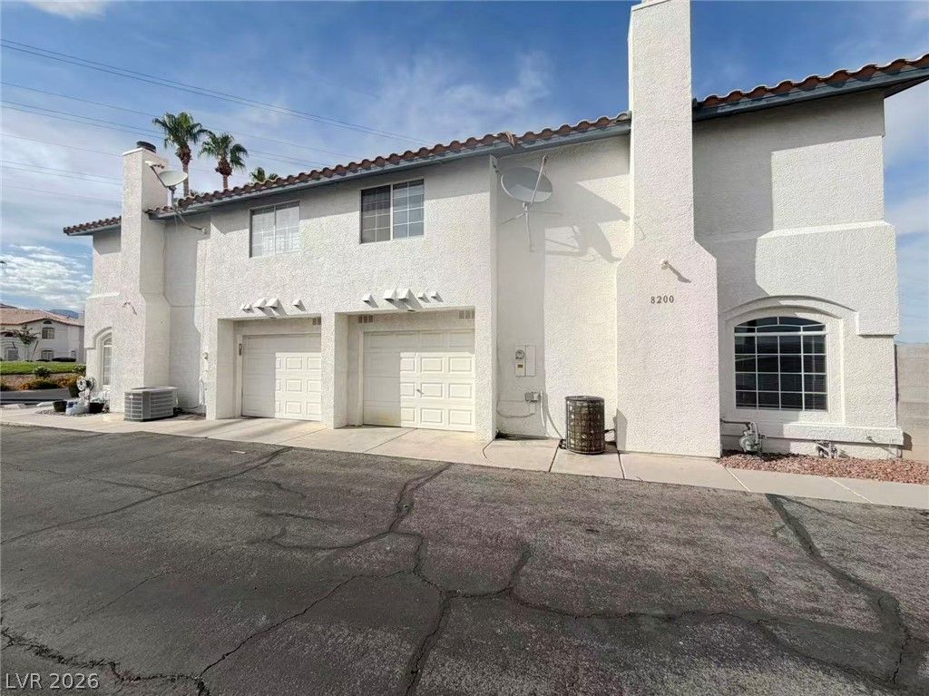 8200 Midnight Star Court, Las Vegas, NV 89145 — photo 2