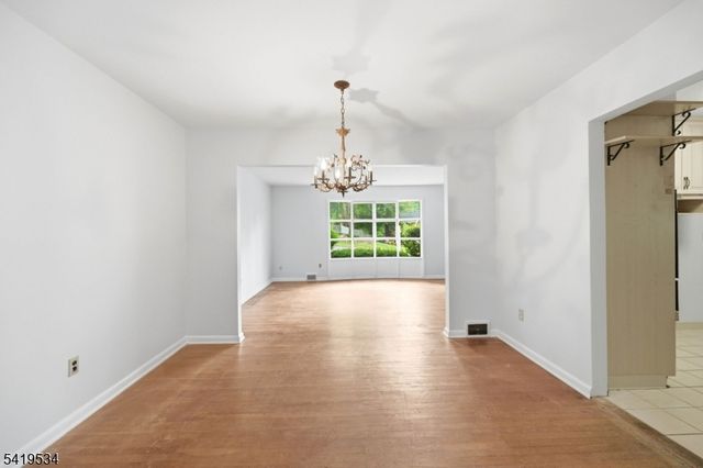 27 Knollwood Rd, Morristown Town, NJ 07960