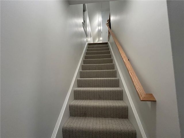 2019 Summit Street, Kansas City, MO 64108
