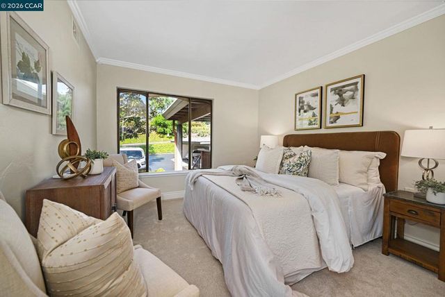 1524 Golden Rain Rd 7, Walnut Creek, CA 94595