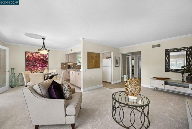 1524 Golden Rain Rd 7, Walnut Creek, CA 94595