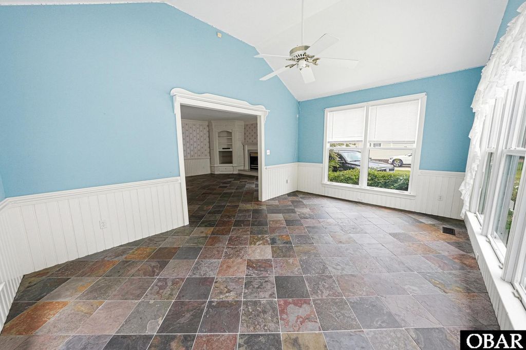 Image 12 of property listing at 103 Weir Point Drive Lot 16, Manteo, NC 27954