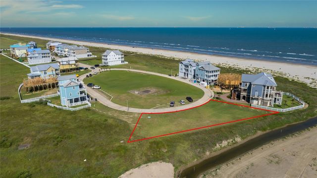 44 Grand Beach Boulevard, Galveston, TX 77550