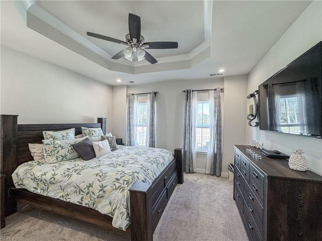 1818 Zephyr WAY, Chesapeake, VA 23323