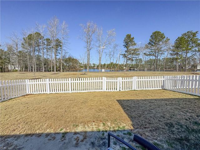 1818 Zephyr WAY, Chesapeake, VA 23323