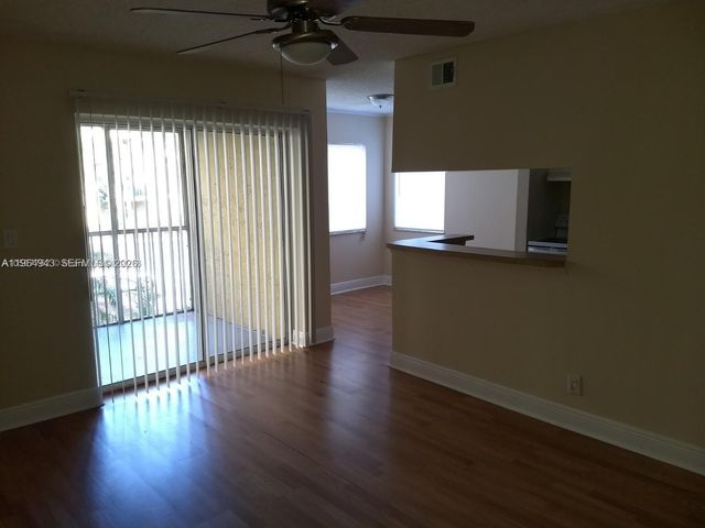 5740 Rock Island Road 284, Tamarac, FL 33319