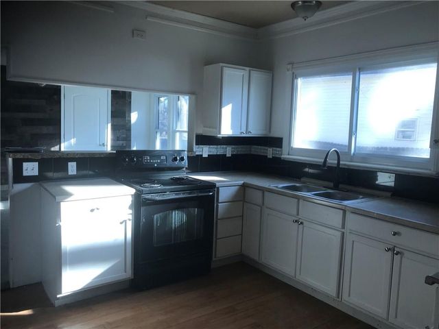 508 S Willow Street, Ottawa, KS 66067