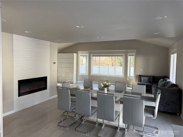 10019 2nd Street SE, Lake Stevens, WA 98258