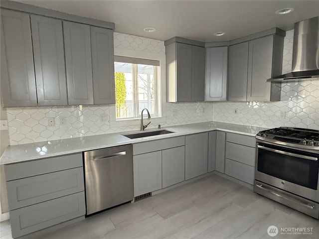 10019 2nd Street SE, Lake Stevens, WA 98258