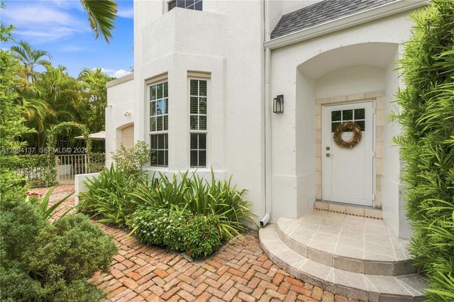 3141 Peachy Street 12, Miami, FL 33133